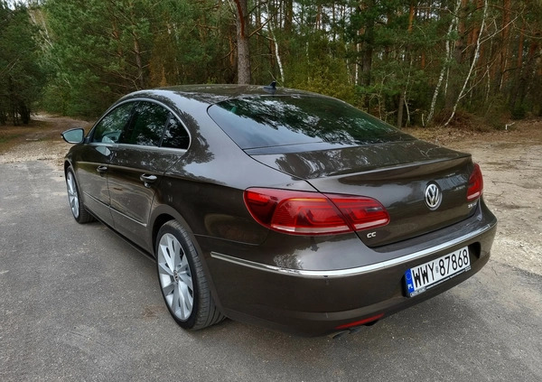 Volkswagen CC cena 52900 przebieg: 320000, rok produkcji 2015 z Wyszków małe 172